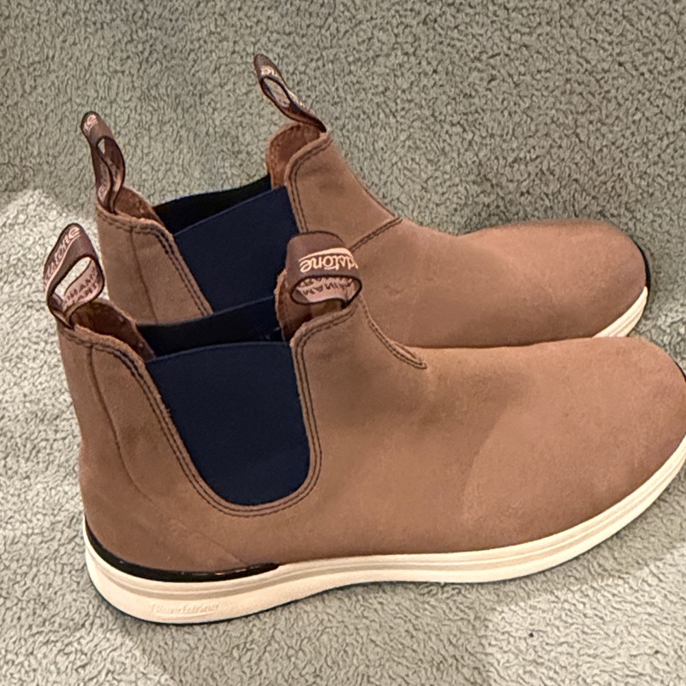 Blundstone Men’s Tan and Navy Chelsea Boots in sz 12 - Picture 11 of 11